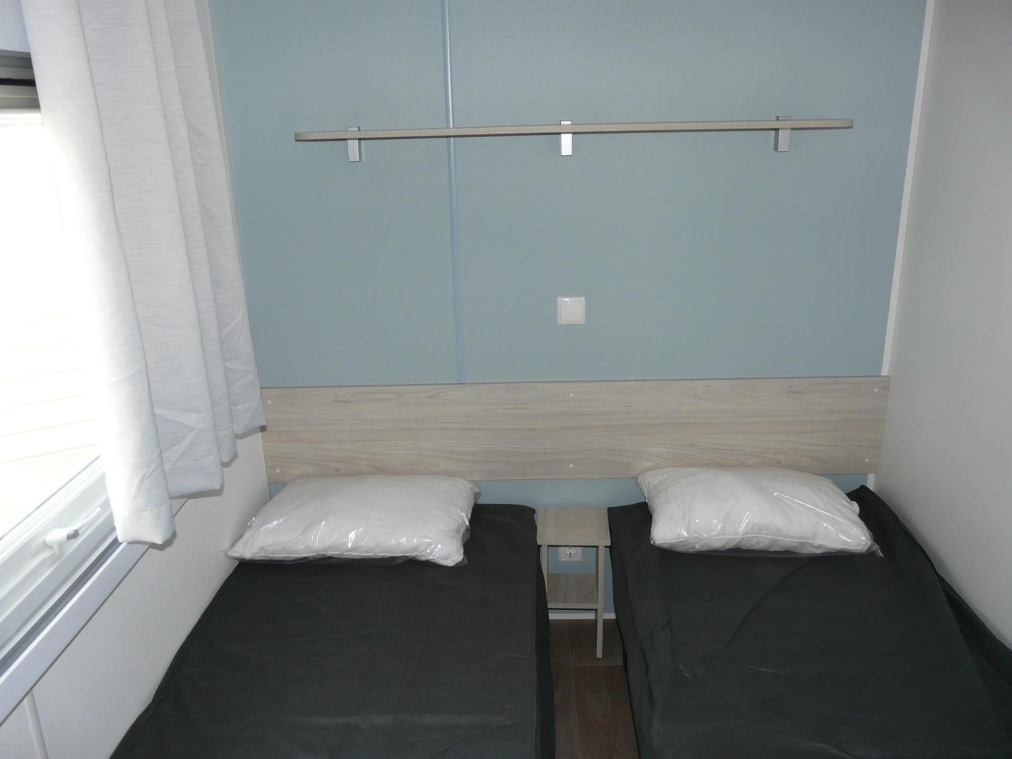 Mobil-home Pour 6 Personnes * Narbonne