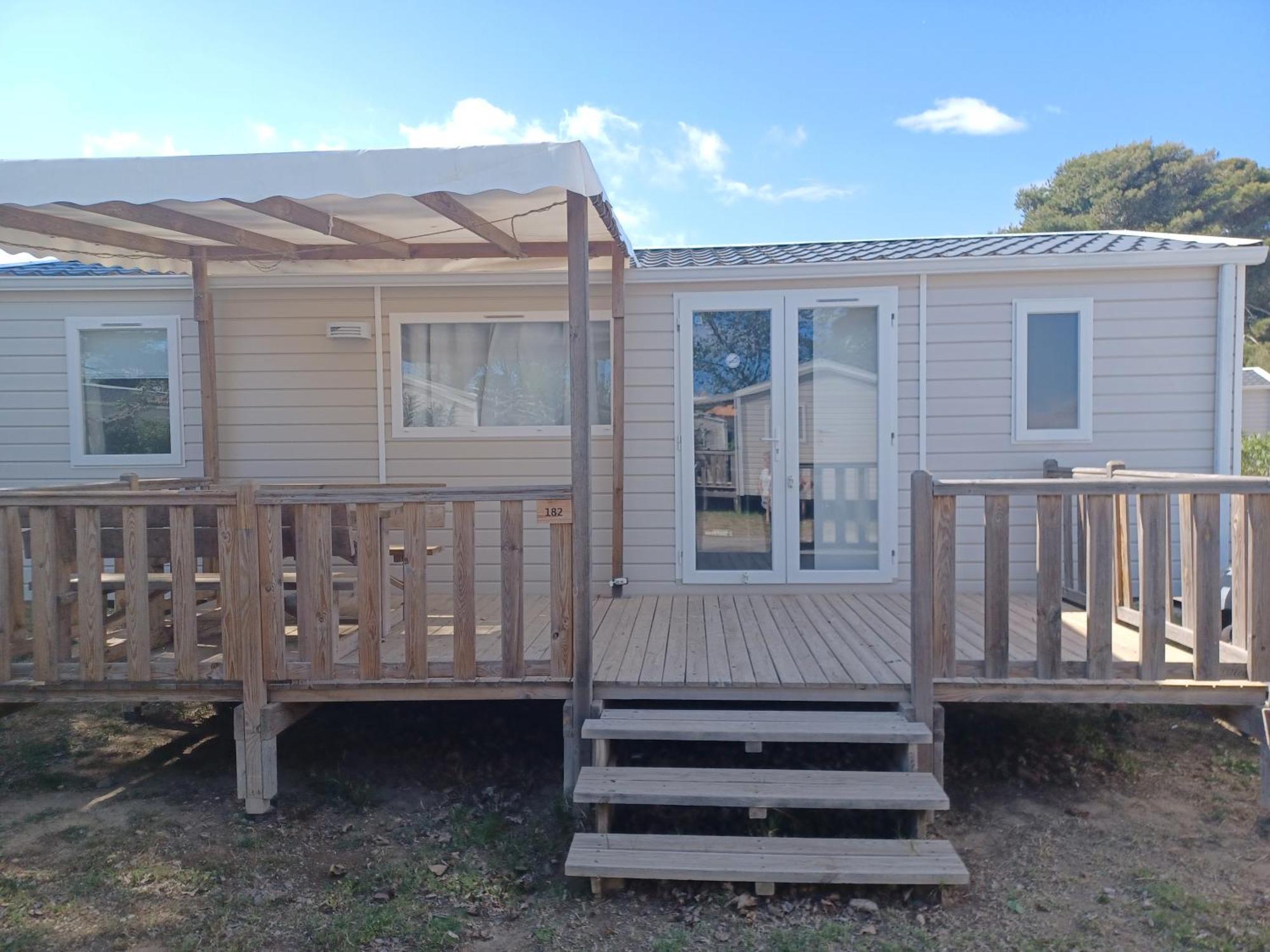 Camping Mobil-home Pour 6 Personnes Narbonne